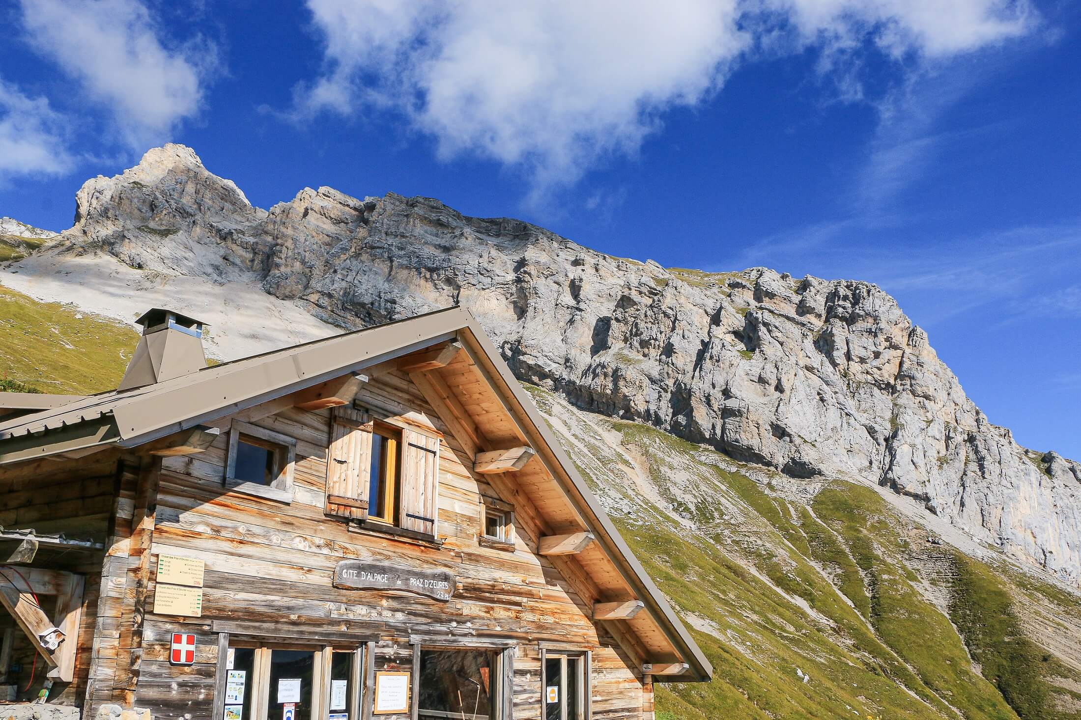 Randonnée : balade, itinérance & refuges  Savoie Mont Blanc (Savoie et  Haute Savoie) - Alpes